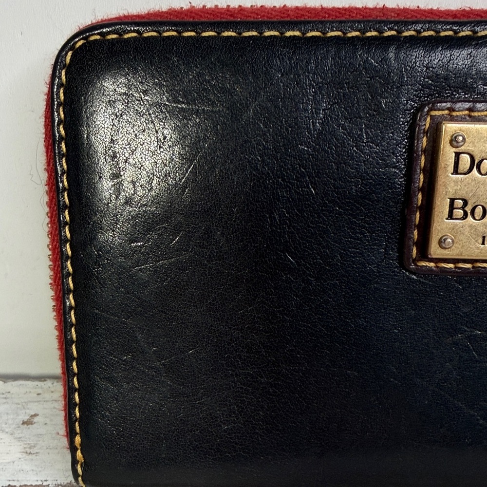 Dooney & Bourke Black Leather Wallet with Red Trim - Picture 3 of 11
